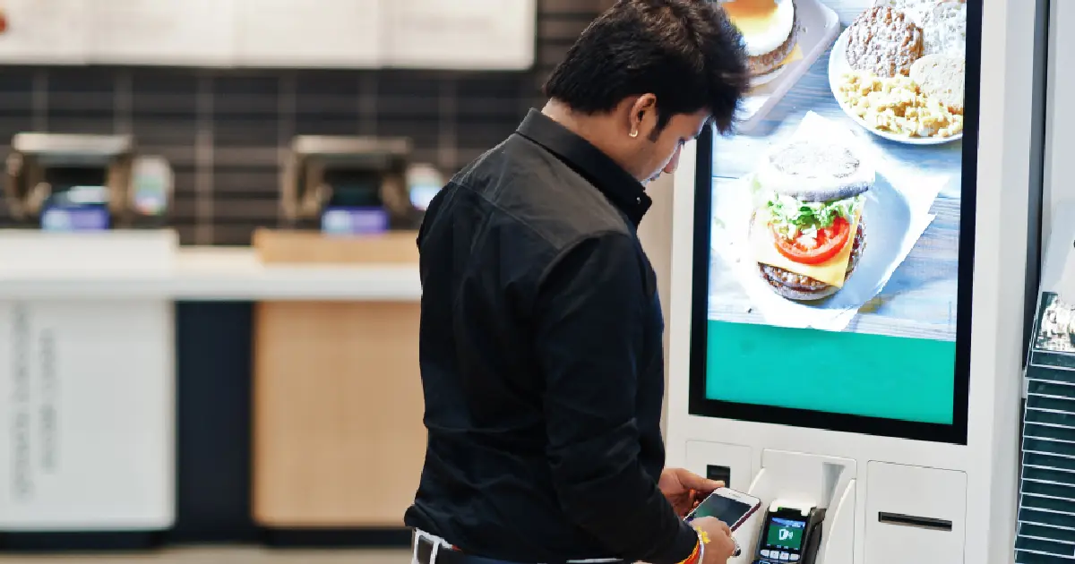 4 beneficios del autoservicio: Experiencia en gastronomía